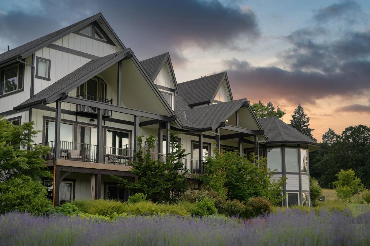 The Setting Inn Willamette Valley ニューバーグ エクステリア 写真