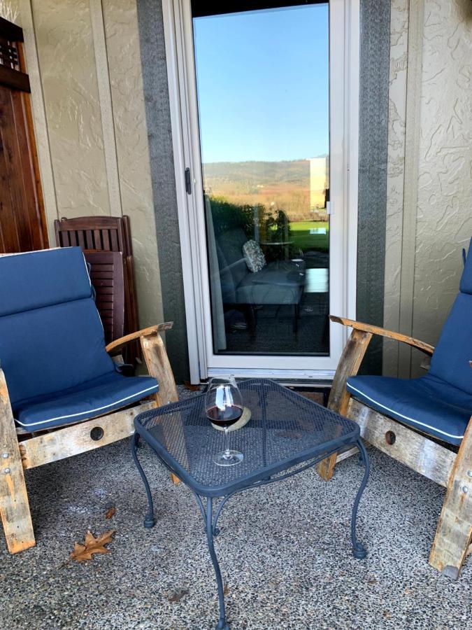 The Setting Inn Willamette Valley ニューバーグ エクステリア 写真