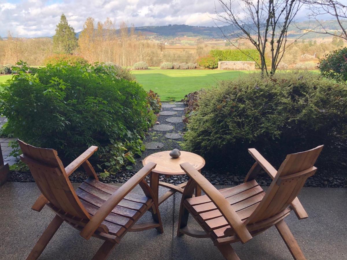 The Setting Inn Willamette Valley ニューバーグ エクステリア 写真